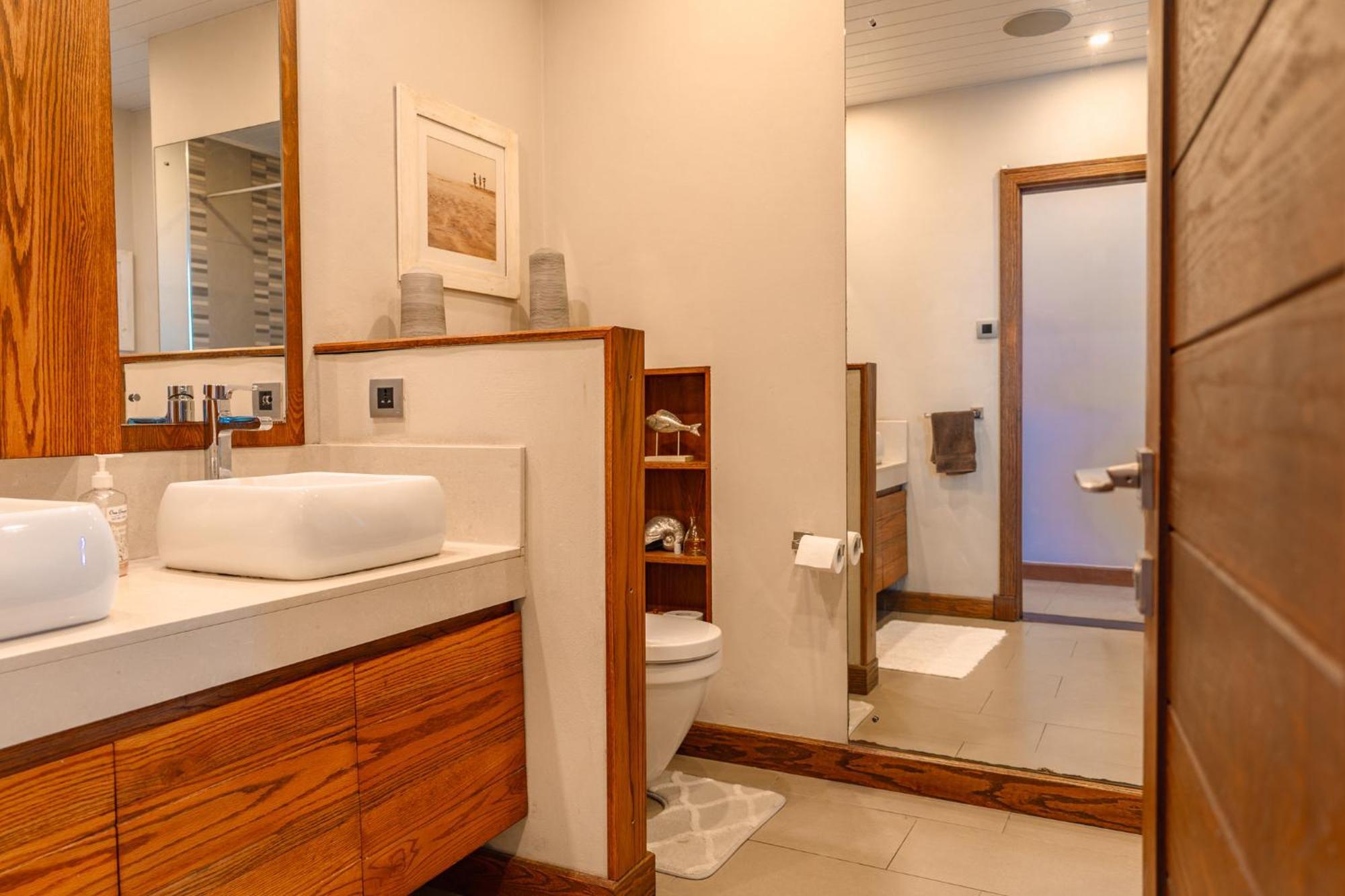 Beachfront Luxurious Stunning Sunset Boulevard Apartment, Grand Baie Exterior photo